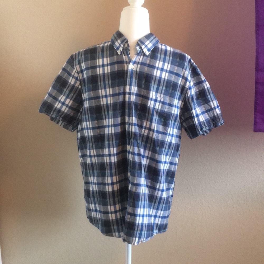 🛍American Eagle men’s plaid shirt